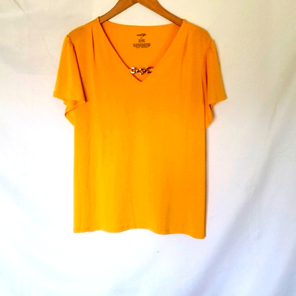 East 5th Orange Blouse V-neck w/Gold Chain Size XL